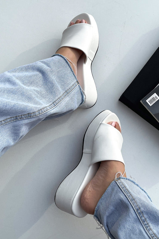 Layla Sandals - White