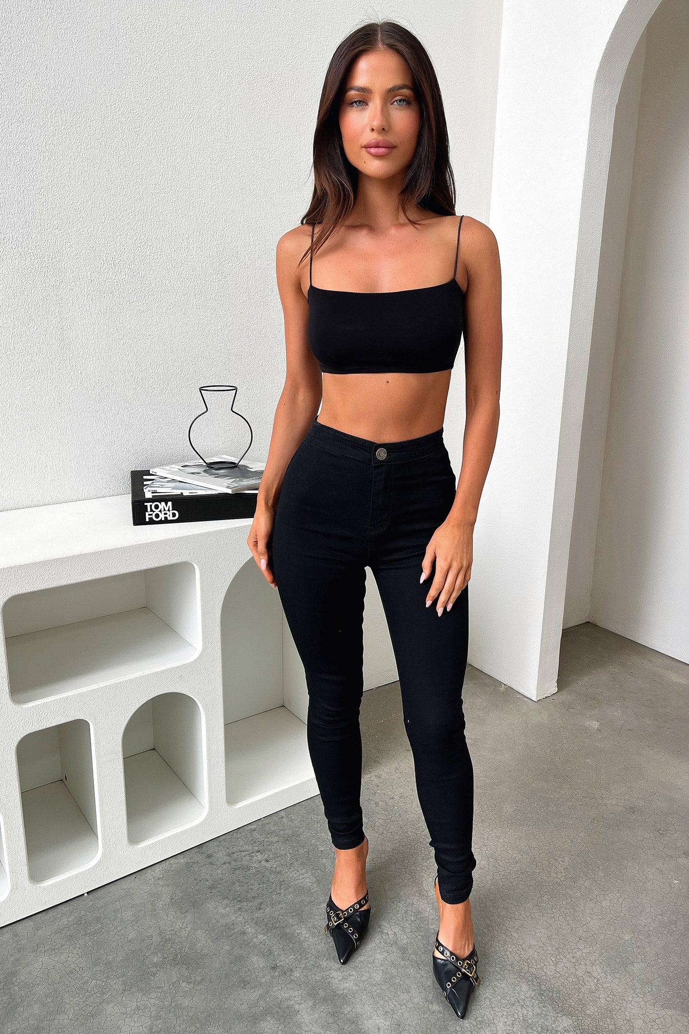 Arrah Skinny Leg Jeans - Black